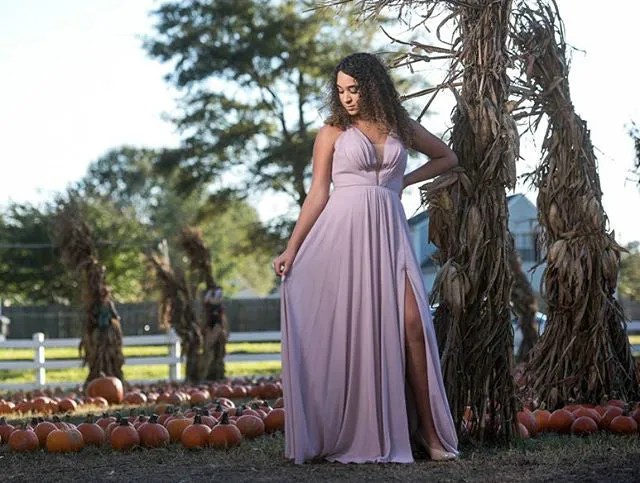 2019 Light Blue Prom Dresses with Split Deep V-Neck Chiffon Long Prom Gowns Criss Cross Back