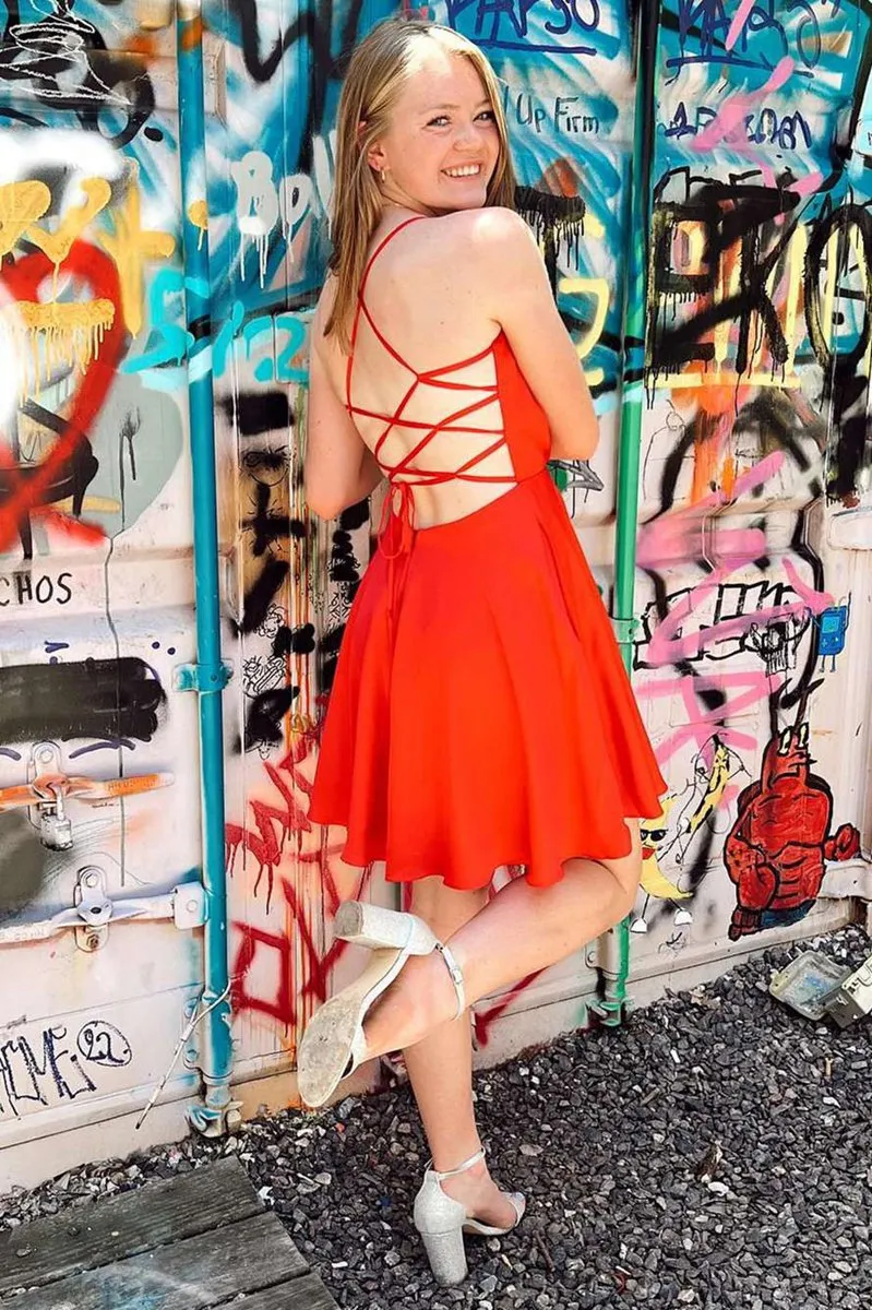 A-line Cowl Neck Lace-Up Short Homecoming Dresses