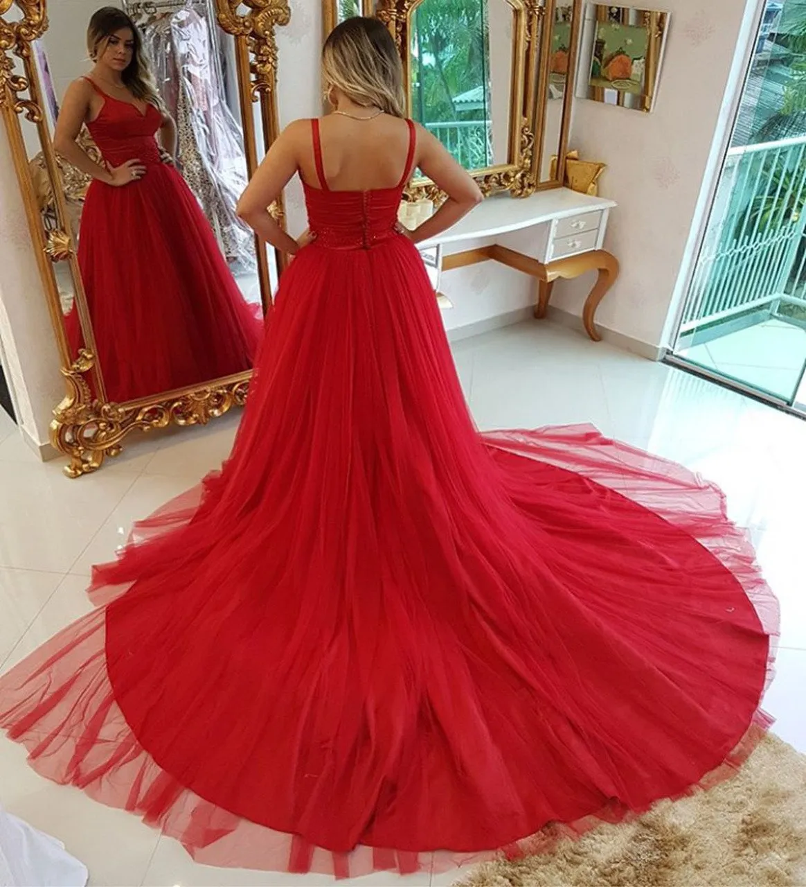 A-line Red Tulle Prom Gown with Double Shoulder Straps