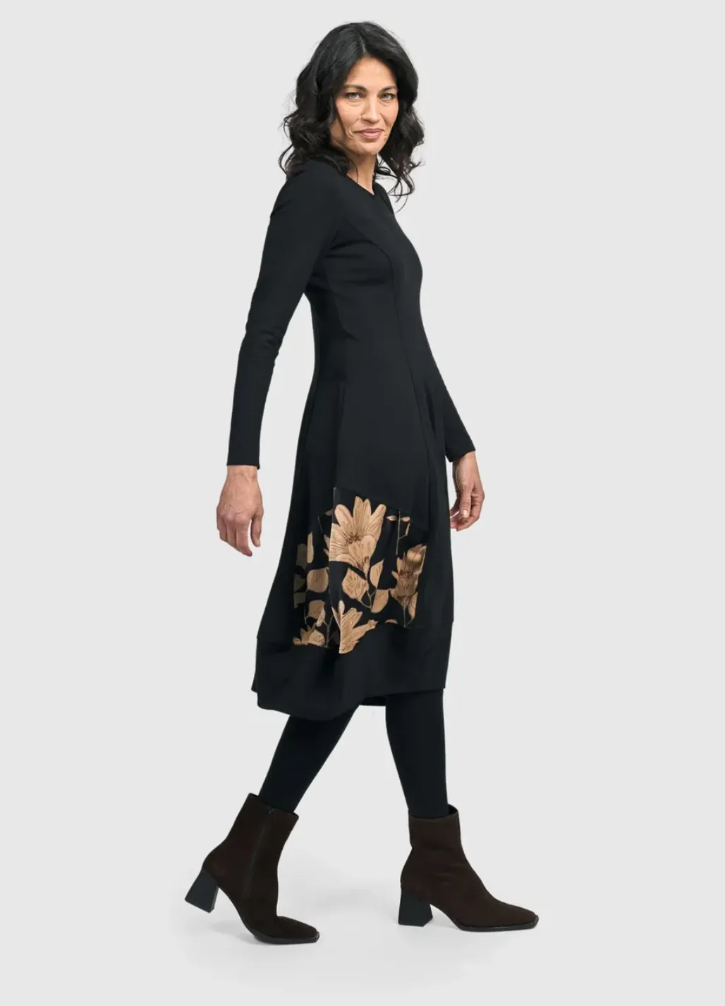 Alembika Cherie Crew Cocoon Dress