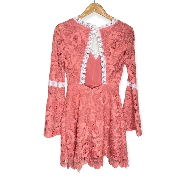 Alexia Admore Pink Contrast Crochet Lace Fit &amp; Flare Mini Dress Size XS