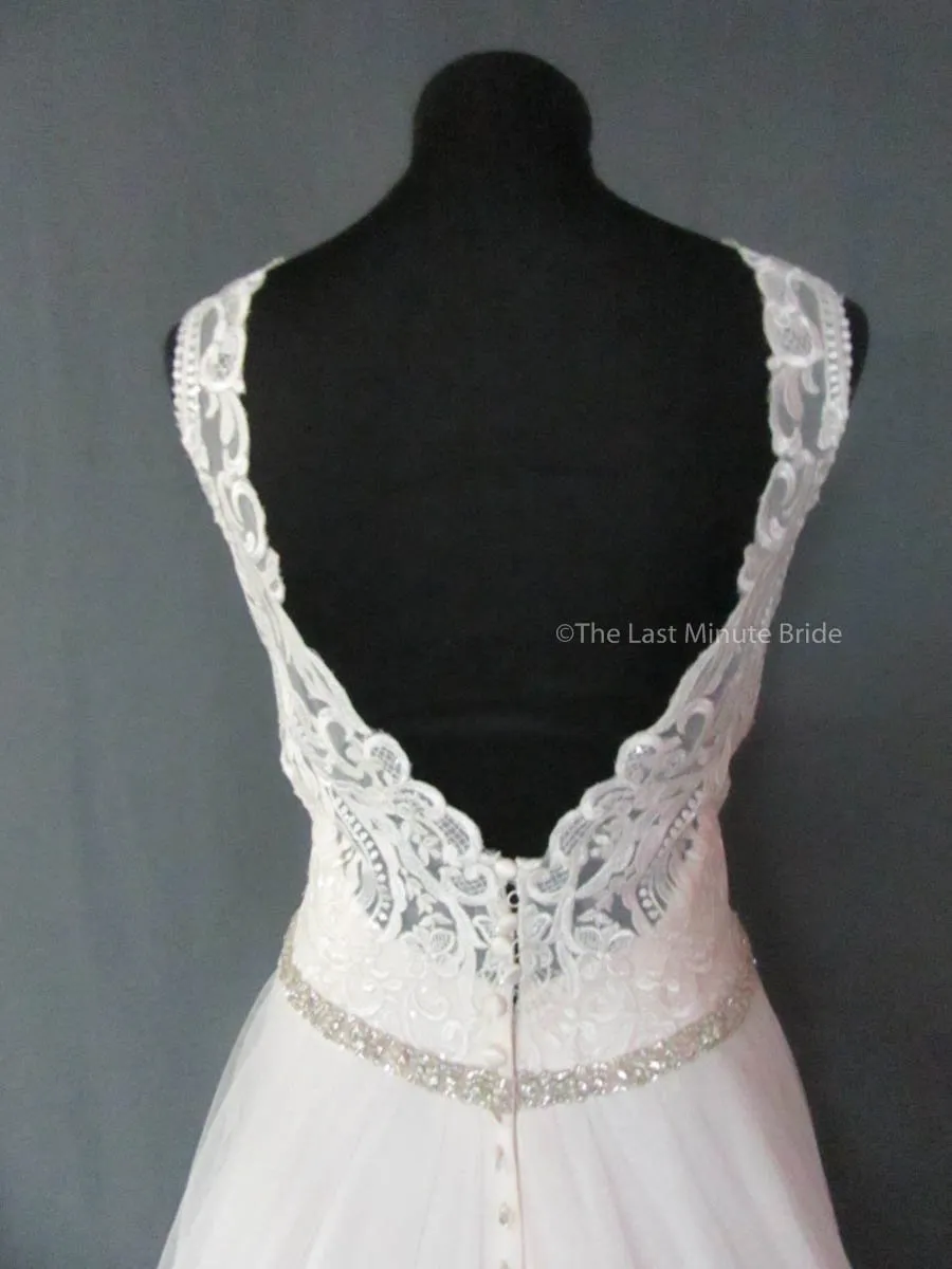 Allure Bridals 3014
