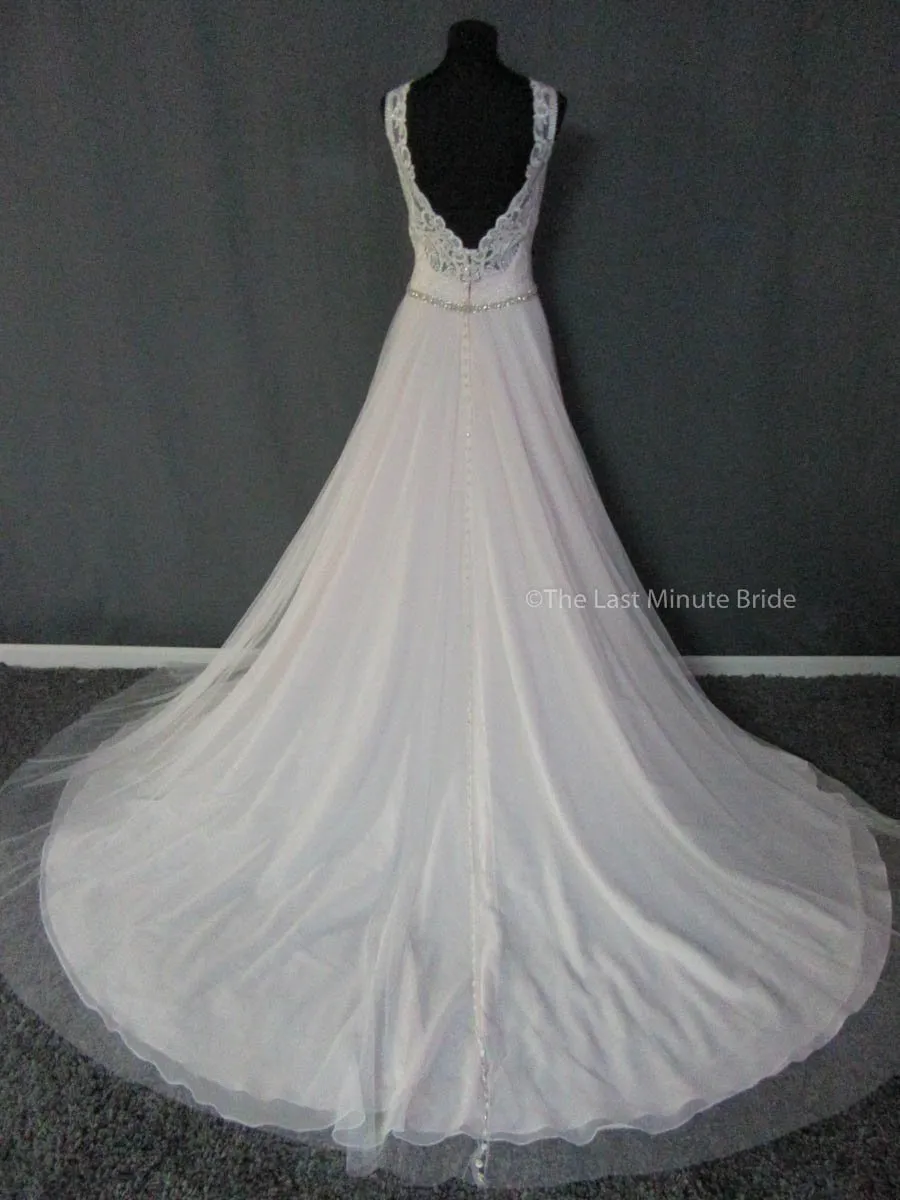 Allure Bridals 3014