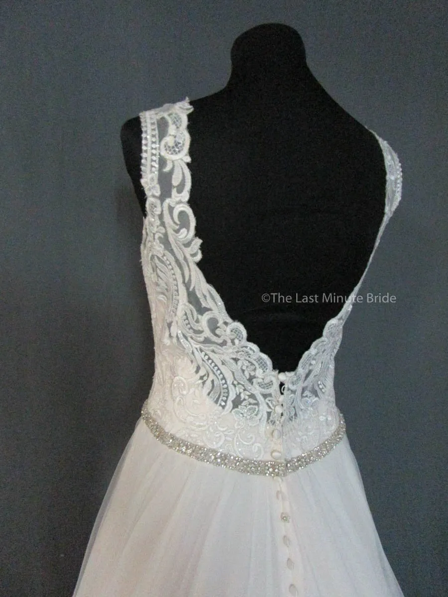 Allure Bridals 3014