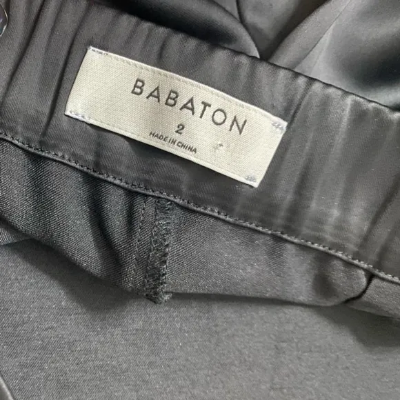 🆕Aritizia Babaton - Aria satin skirt