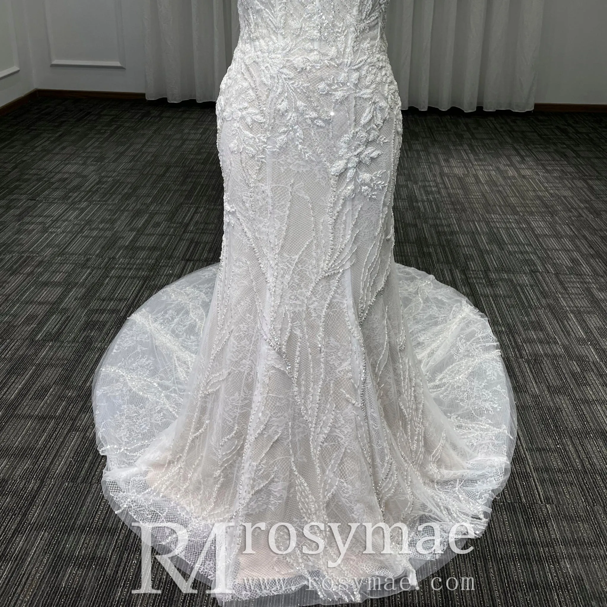 Asymmetrical Neckline Mermaid Wedding Dresses & Gowns