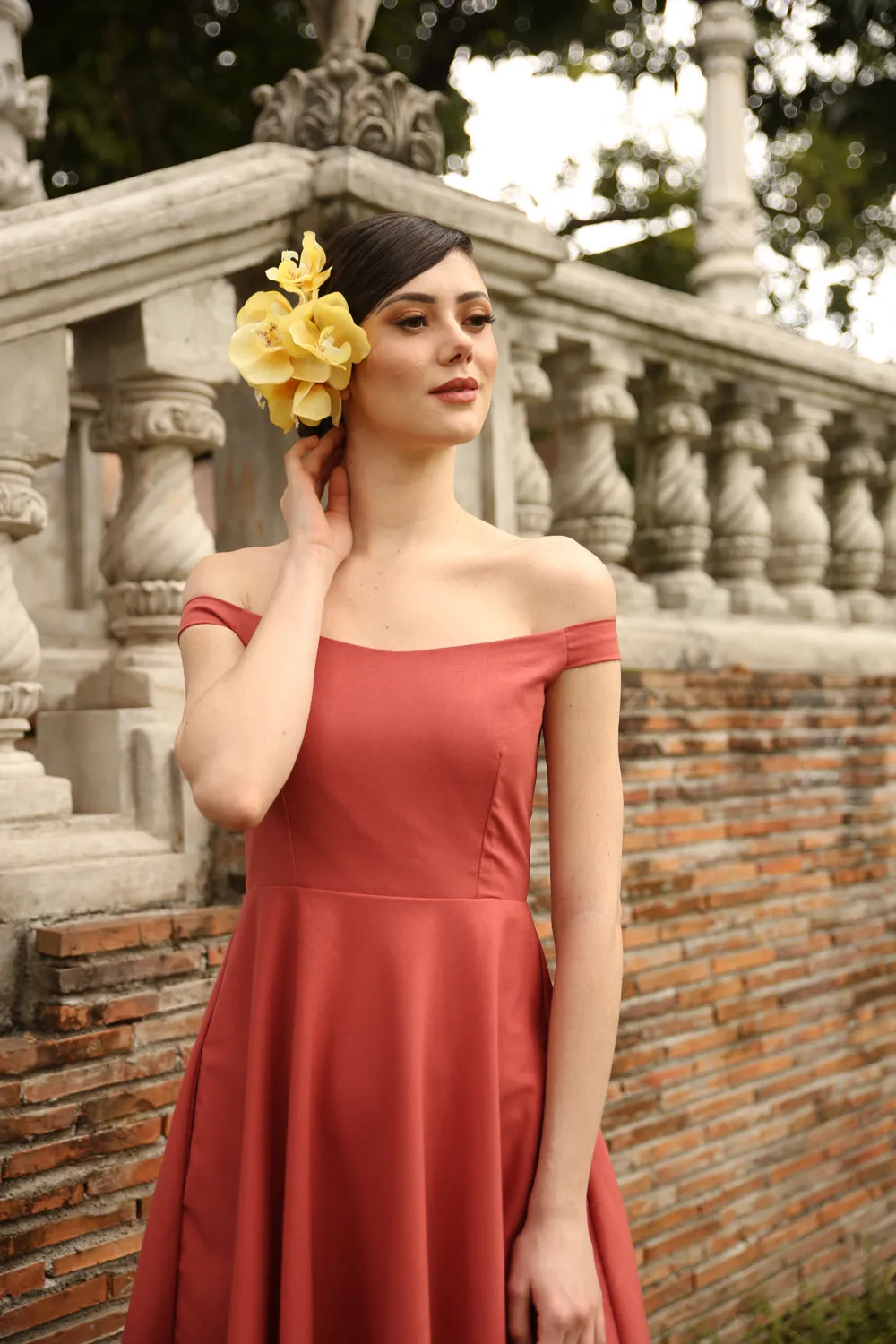 BEATRIZ Off Shoulder Midi Dress with Pockets (Rust Linen)