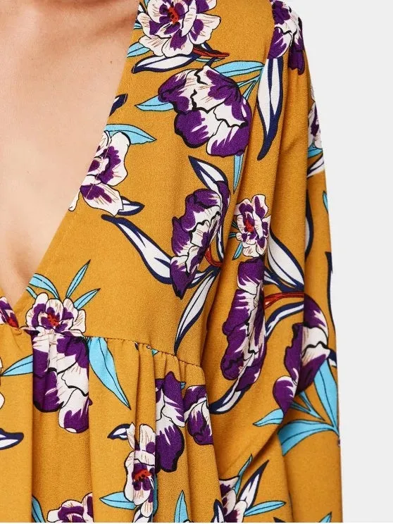 BerryBetty - Chic Plunging Neck Empire Waist Floral Print Dress