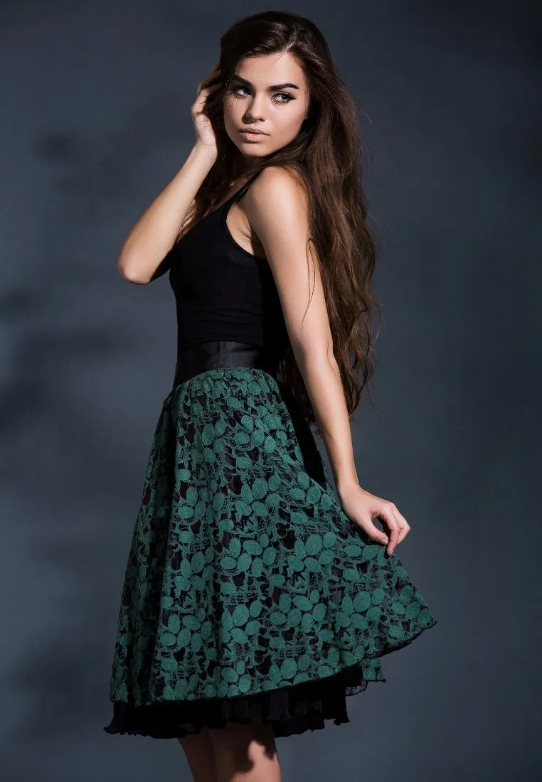 Blanket of leaves full ruffle skirt
