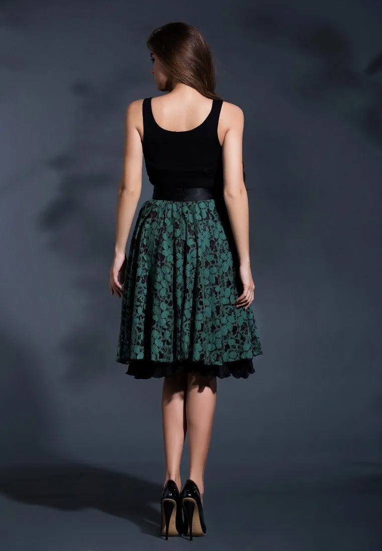 Blanket of leaves full ruffle skirt