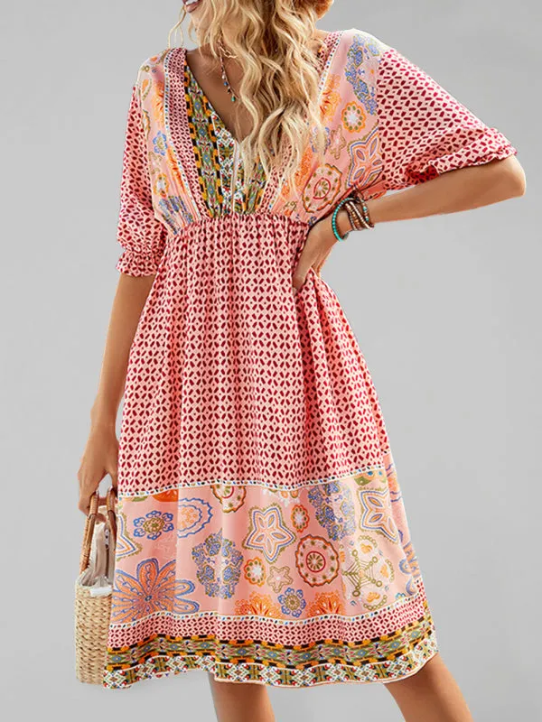 Boho Midi Dress with Floral Print and V-Neckline