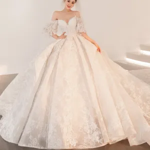Boho Off Shoulder Lace Wedding Dress with Puffy and Big Train