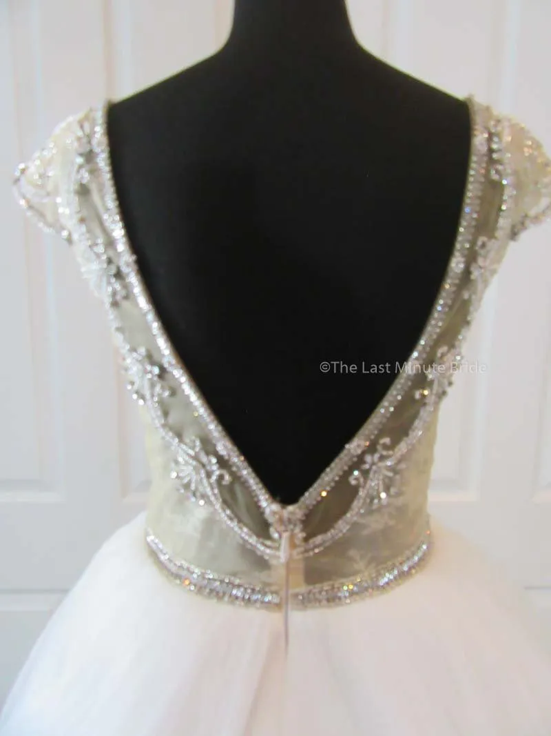 Calla Blanche Style Carrie 16242