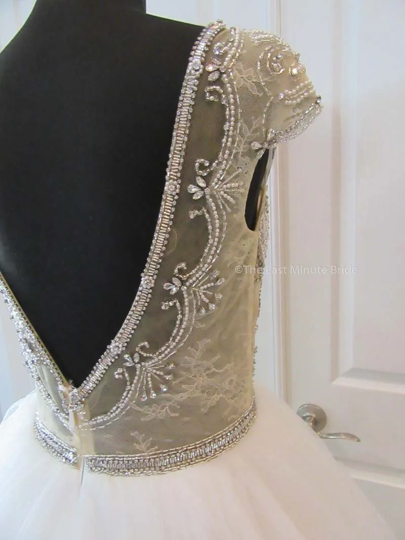 Calla Blanche Style Carrie 16242