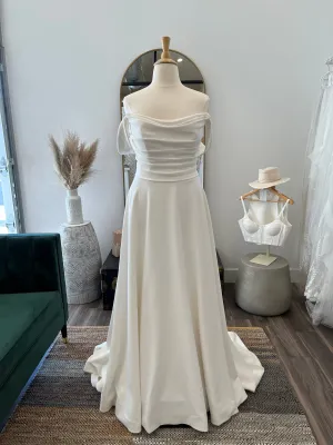 Castle Couture, Marianne