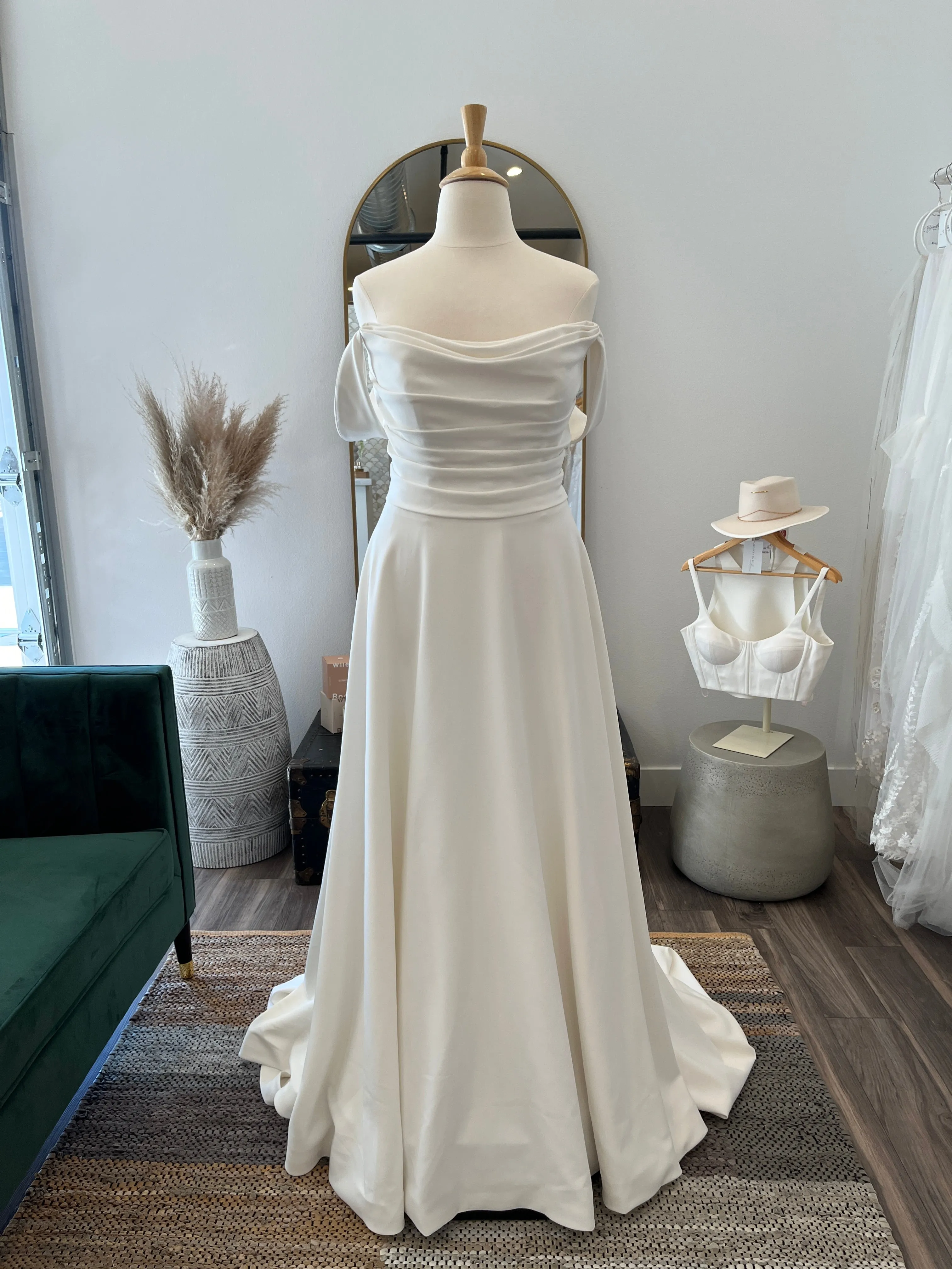 Castle Couture, Marianne