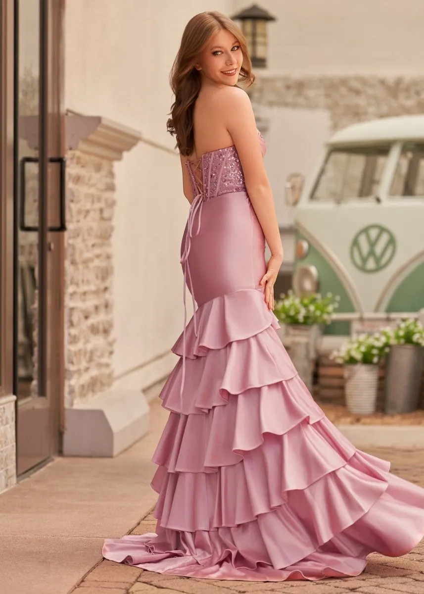 Charming Mermaid Strapless Satin Long Prom Dresses with Appliques