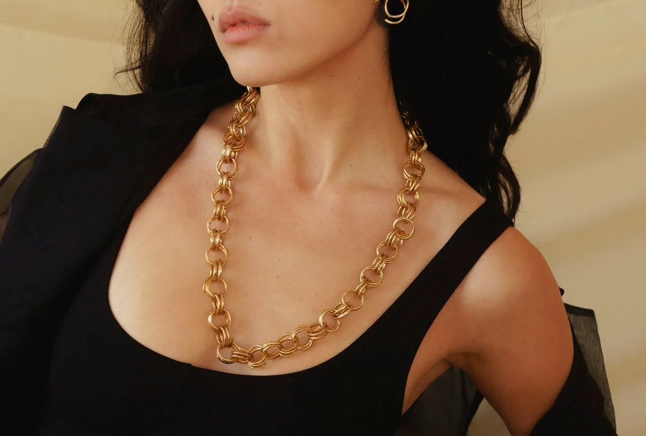 Dhuan Chain Necklace