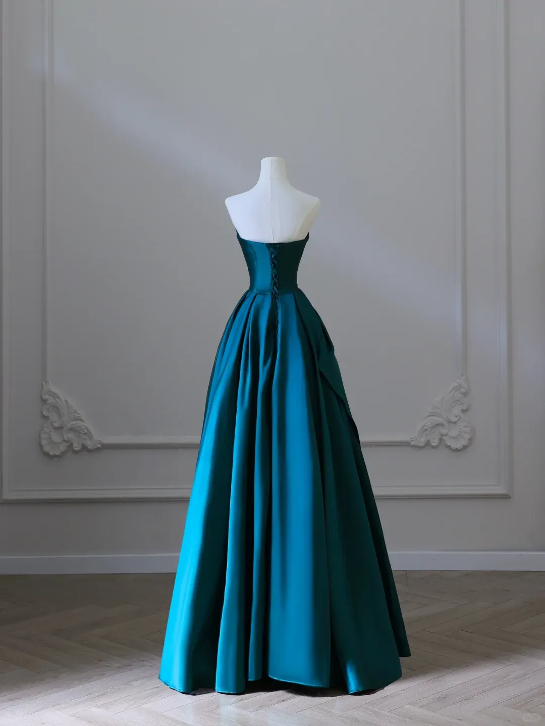 Elegant Green Strapless A-Line Satin Long Formal Evening Party Dresses, D910