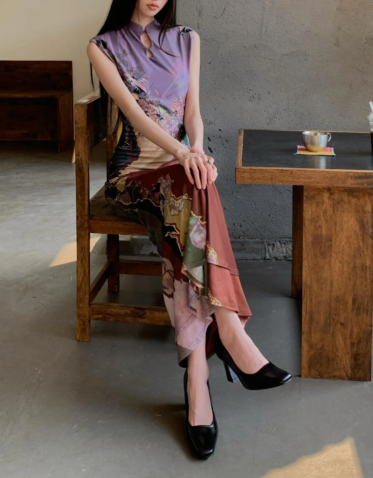 Elegant Mermaid Hem Maxi Qipao with Toggle Button