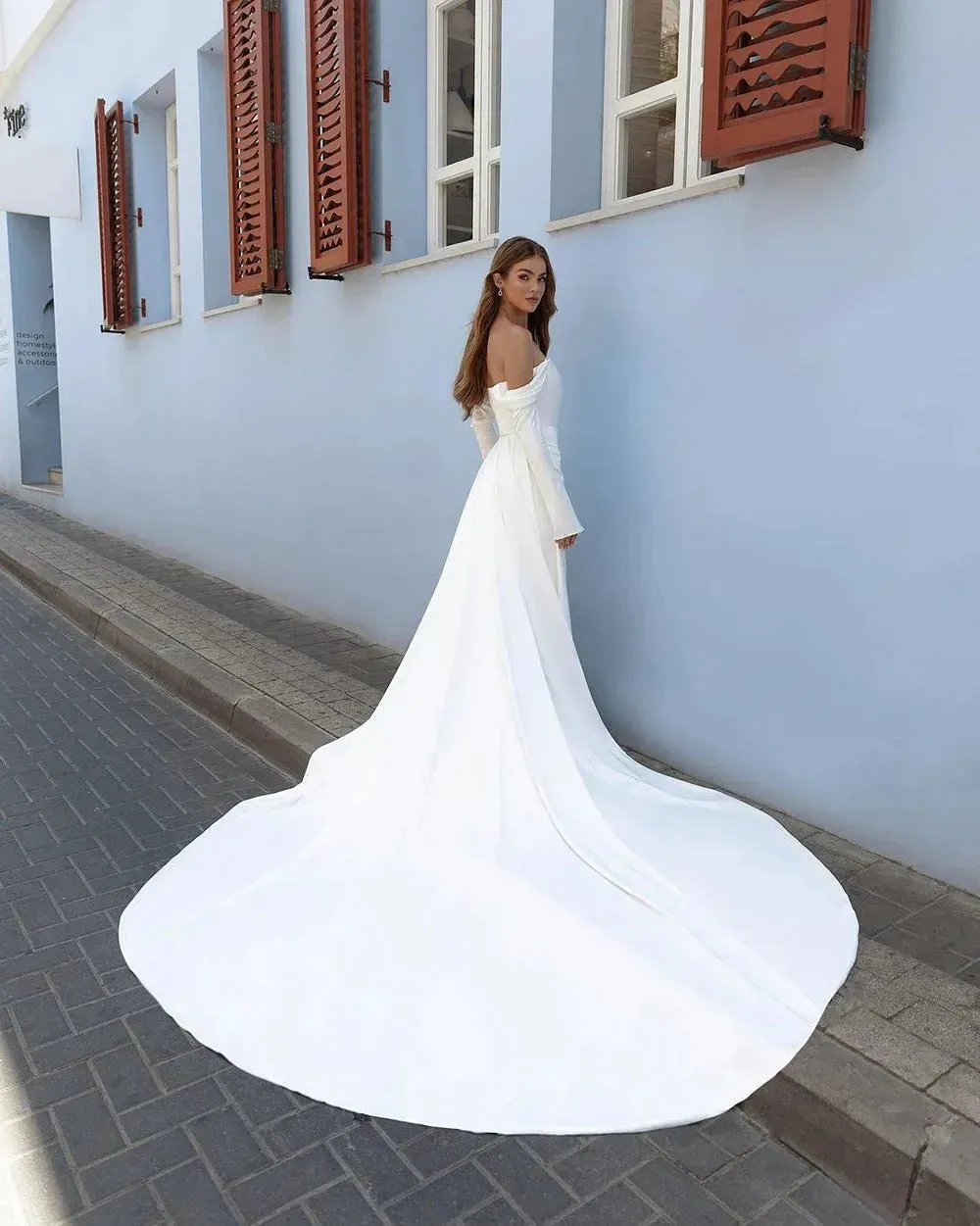 Elegant Side Split Wedding Dresses Off The Shoulder Mermaid Bridal Gowns Satin Bride Dress Robe De Mariéé Court Train