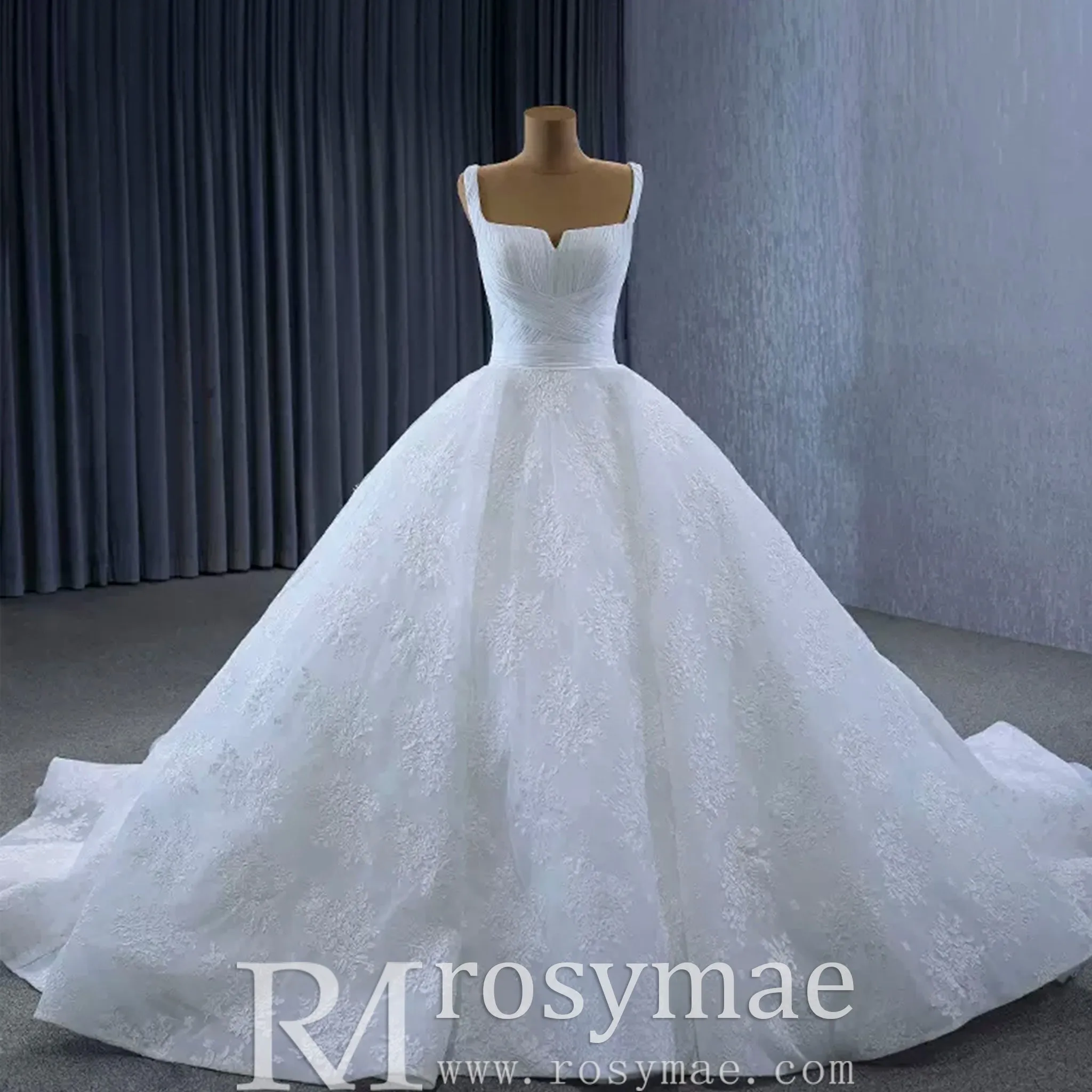Embroidery Lace Square Neck Ball Gown Wedding Dress with Wide Strap
