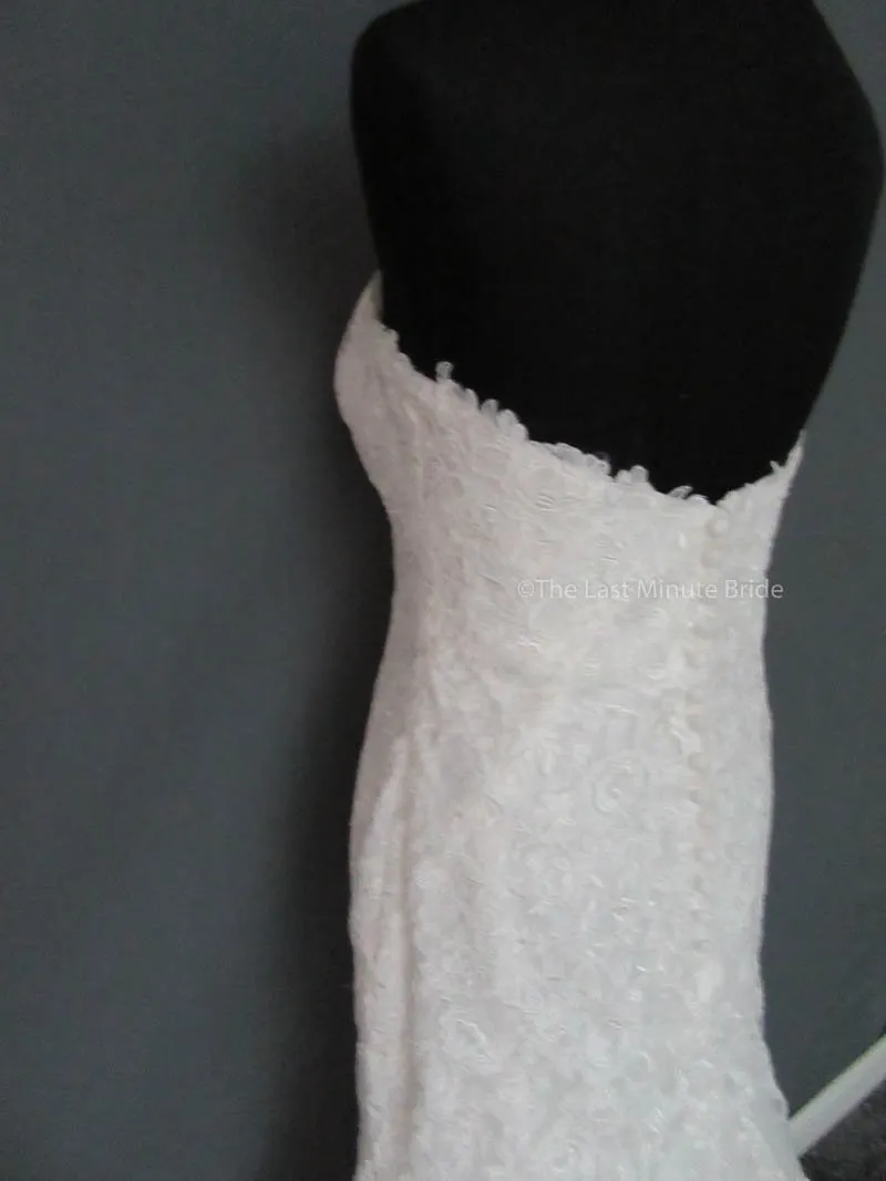 Essense of Australia D2109 size 12