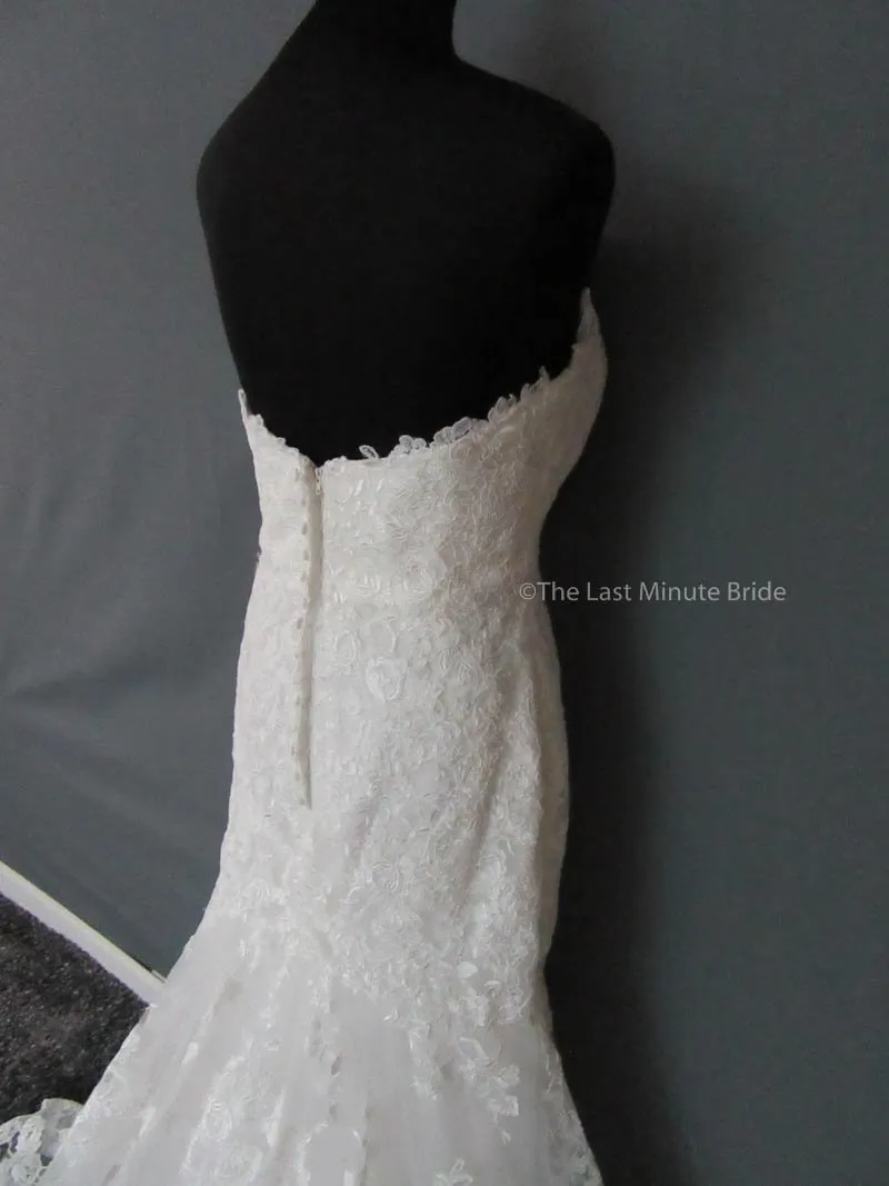 Essense of Australia D2109 size 12