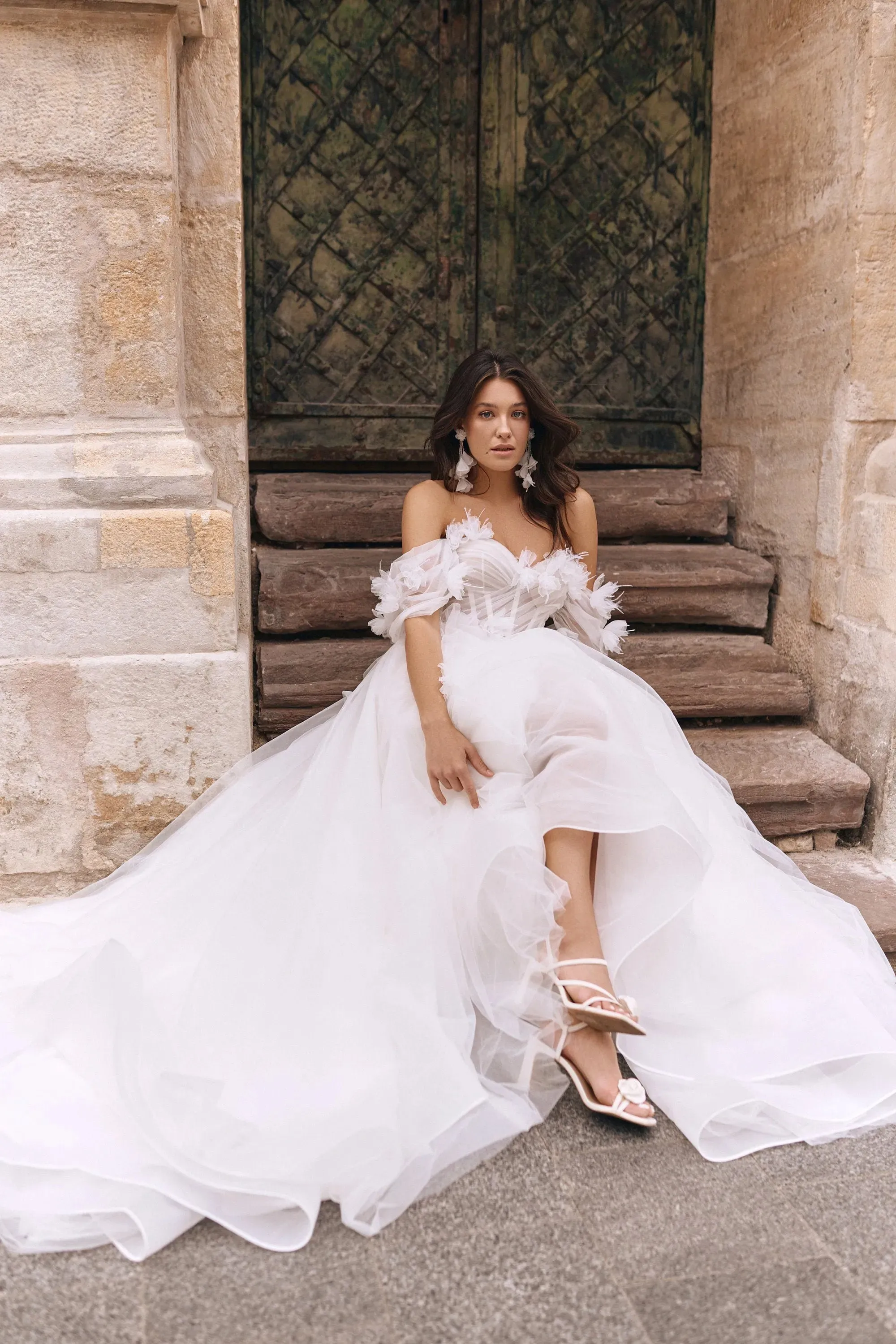 Exquisite Bride Dresses Off The Shoulder 3D Flower Pleat Corset Wedding Dresses Boho A Line Tulle Bridal Gown