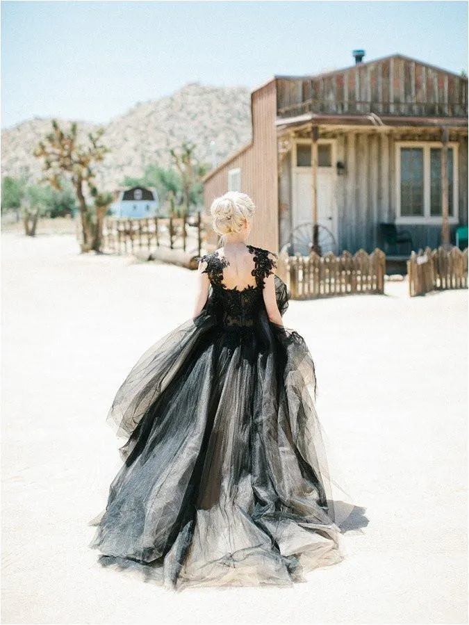 Gorgeous Black Lace Beaded Long A-line Black Tulle 2017 Popular Prom Dresses, BG0137