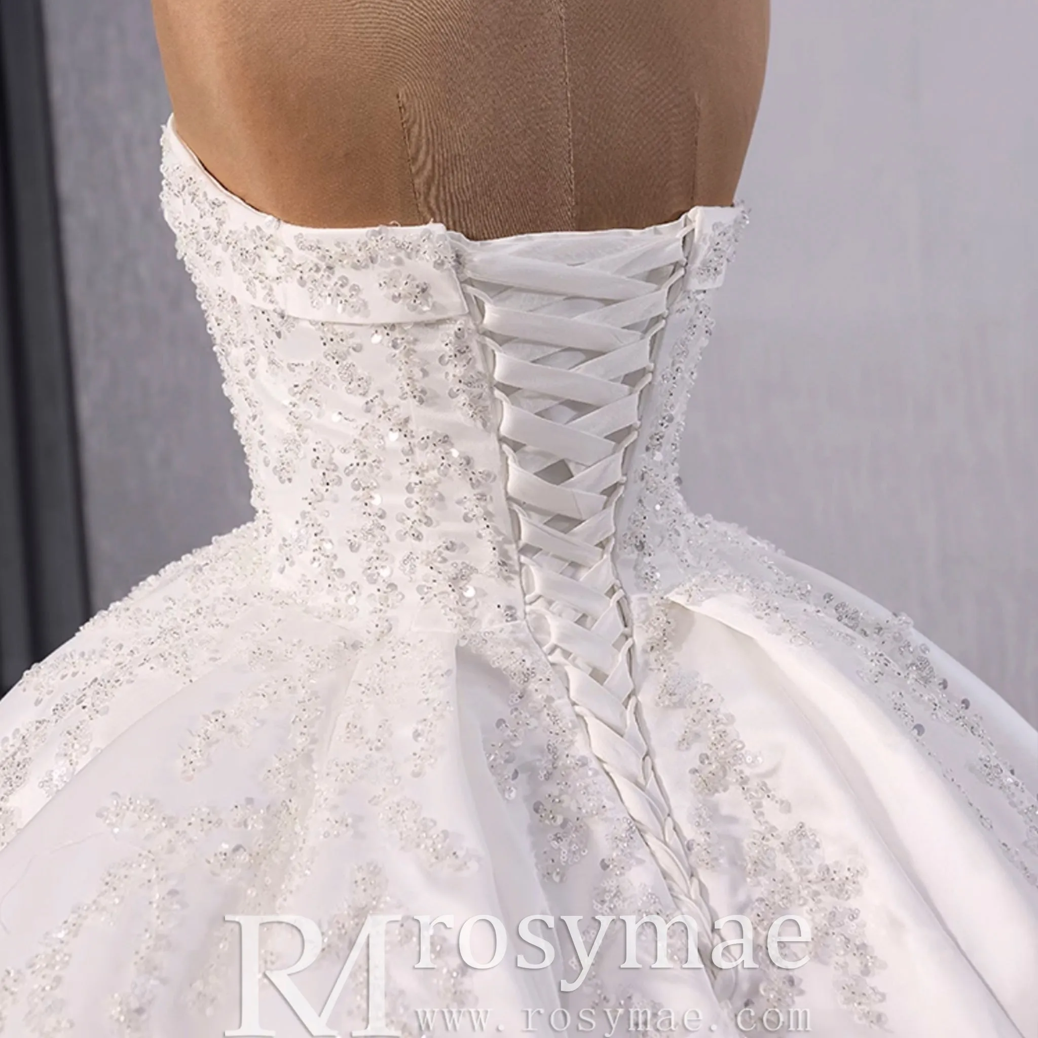 Gorgeous Puffy Skirt Ball Gown Satin Wedding Dress Royal Train