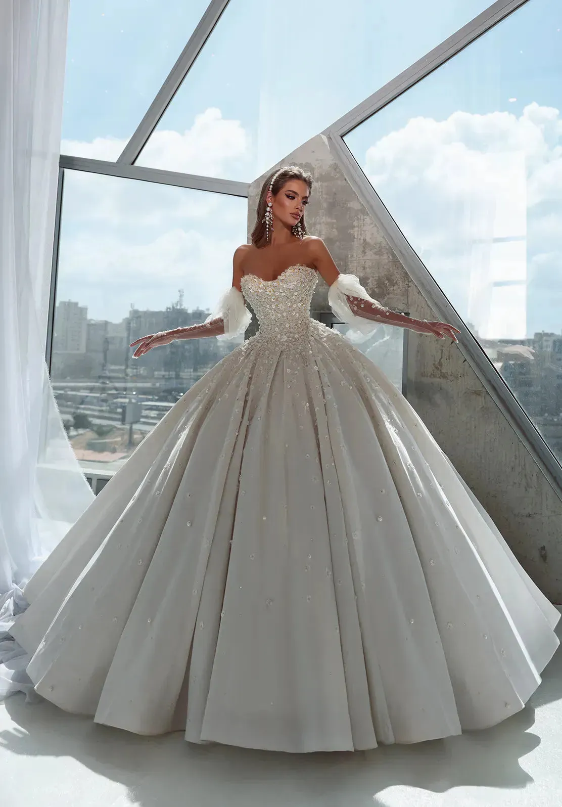Gorgeous Women's Flash Wedding Dresses Sexy Off Shoulder Satin 3D Decal Handmade Bead String Princess Bridal Gowns Formal Party