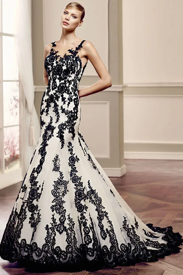 Gothic Mermaid Black and White Lace Wedding Dresses Whimsical Spaghetti Strap Tulle Applique Bridal Gown with Court Train