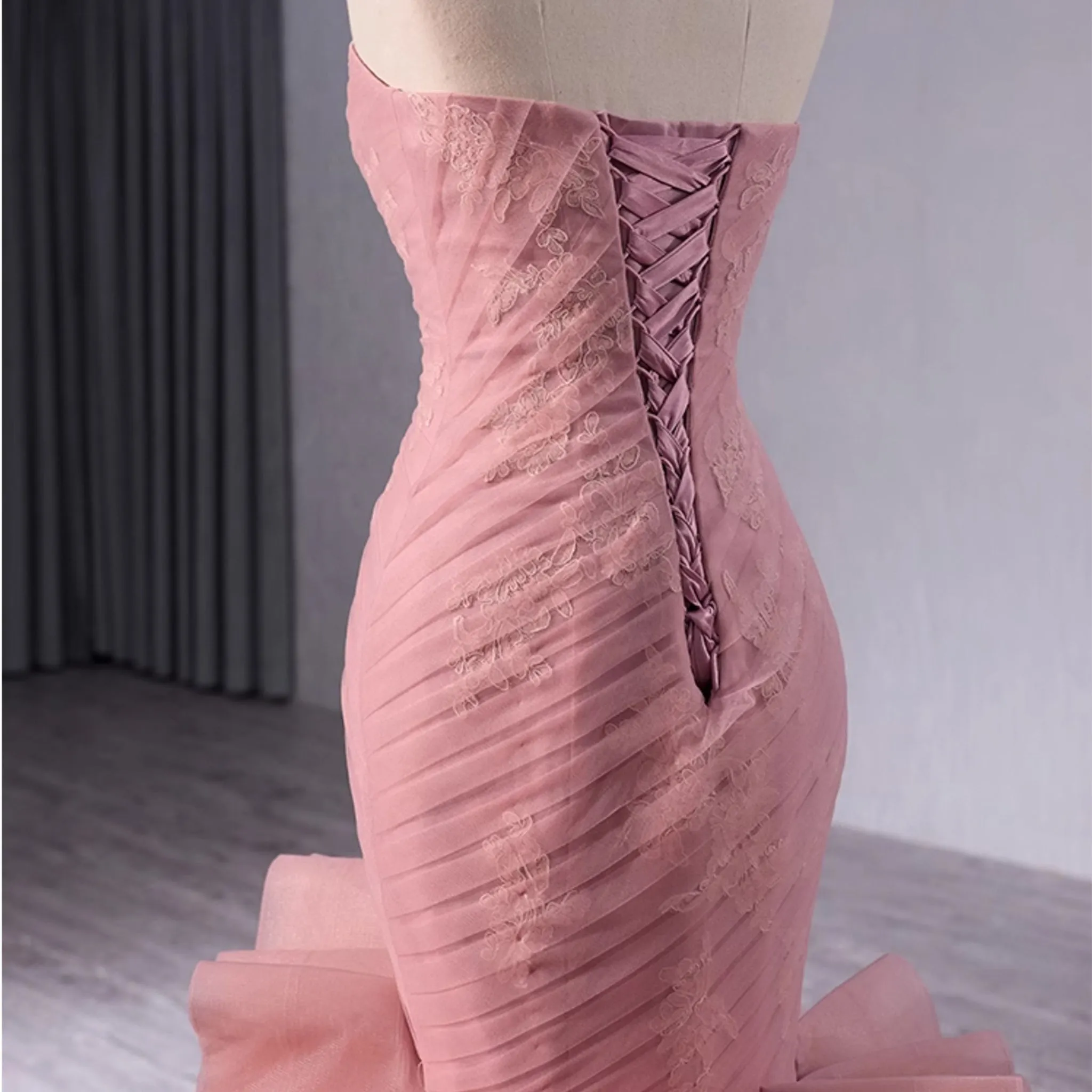 High-End Blushing Pink Cascading Ruffles Flower Mermaid Prom Dresses