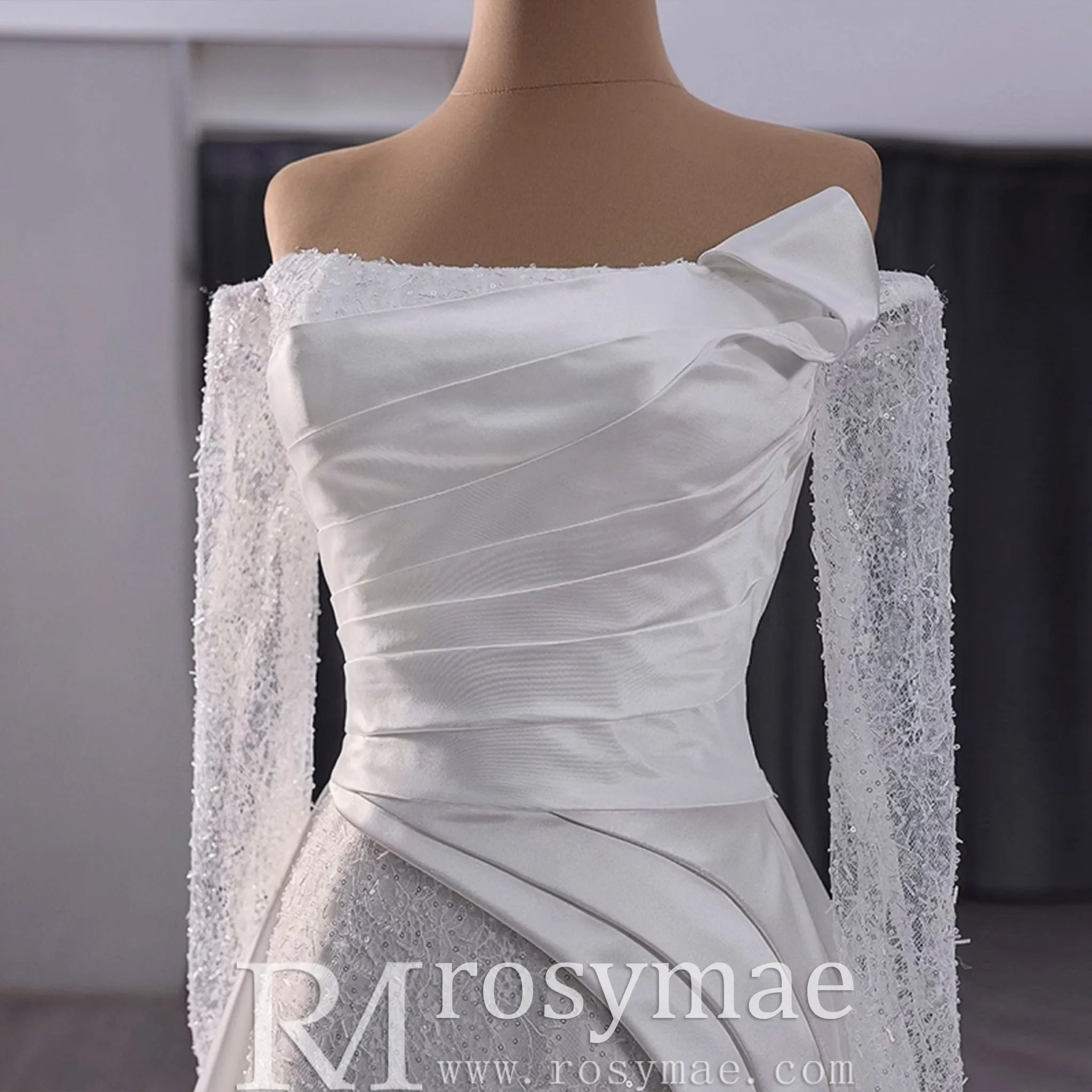 High-end Handmade Sparkly Wedding Dress with Long Sleeve