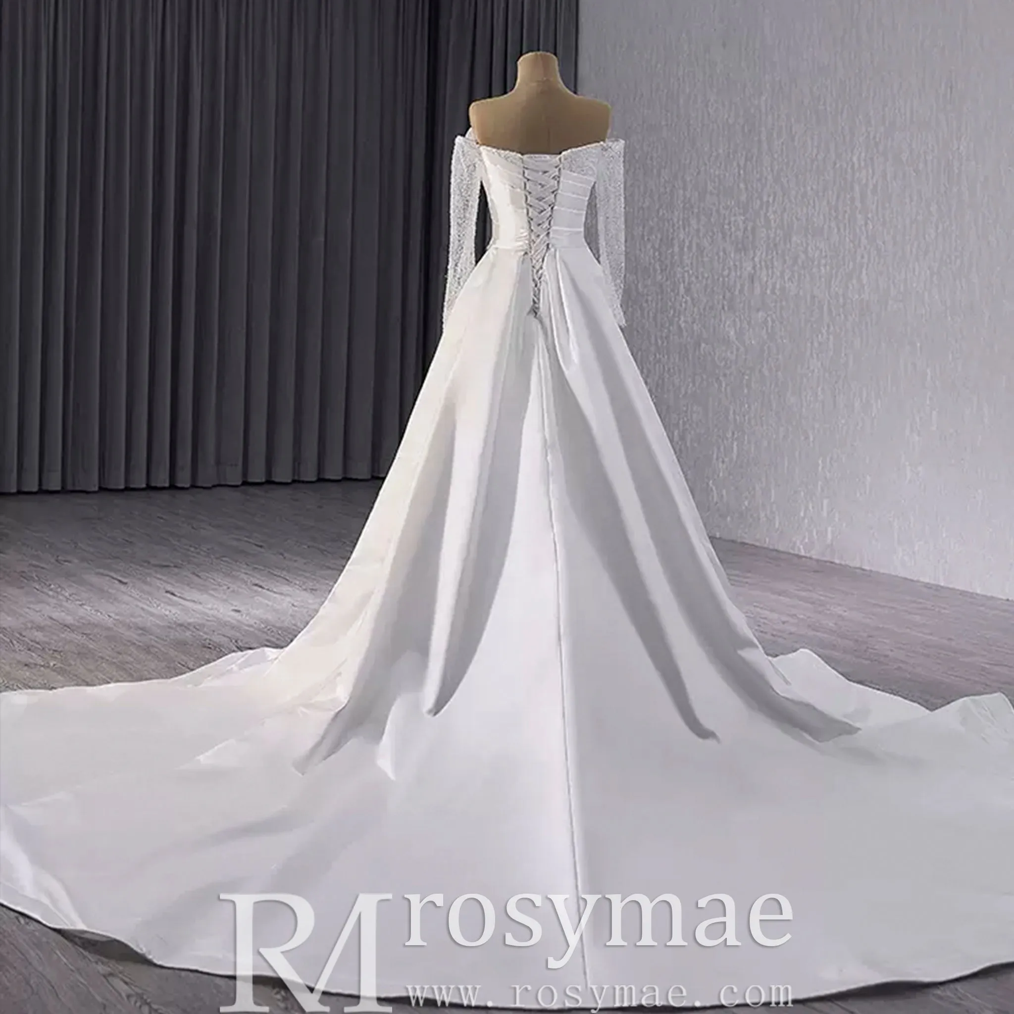 High-end Handmade Sparkly Wedding Dress with Long Sleeve