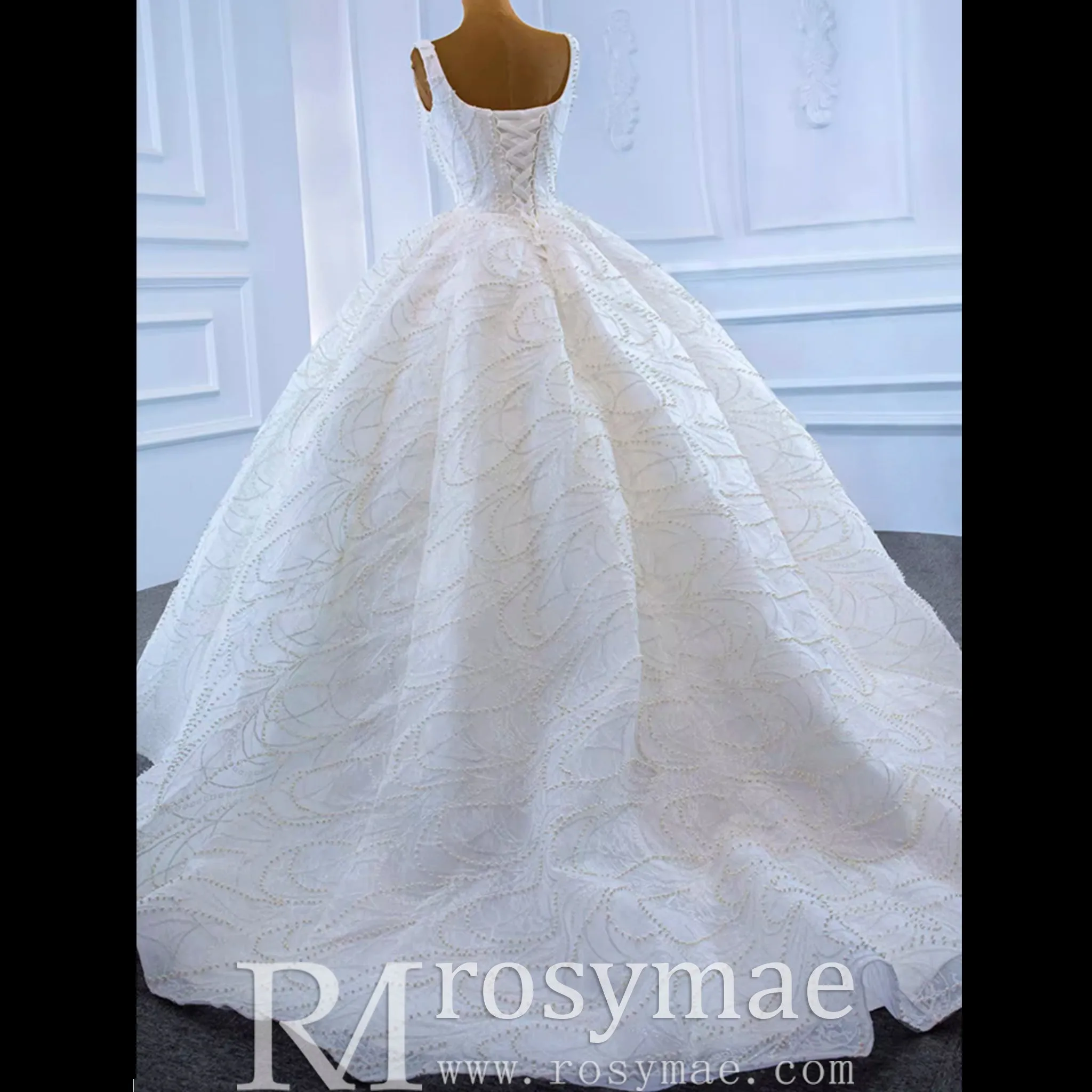 High-end Puffy Skirt Ball Gown Wedding Dress with Square Neckline