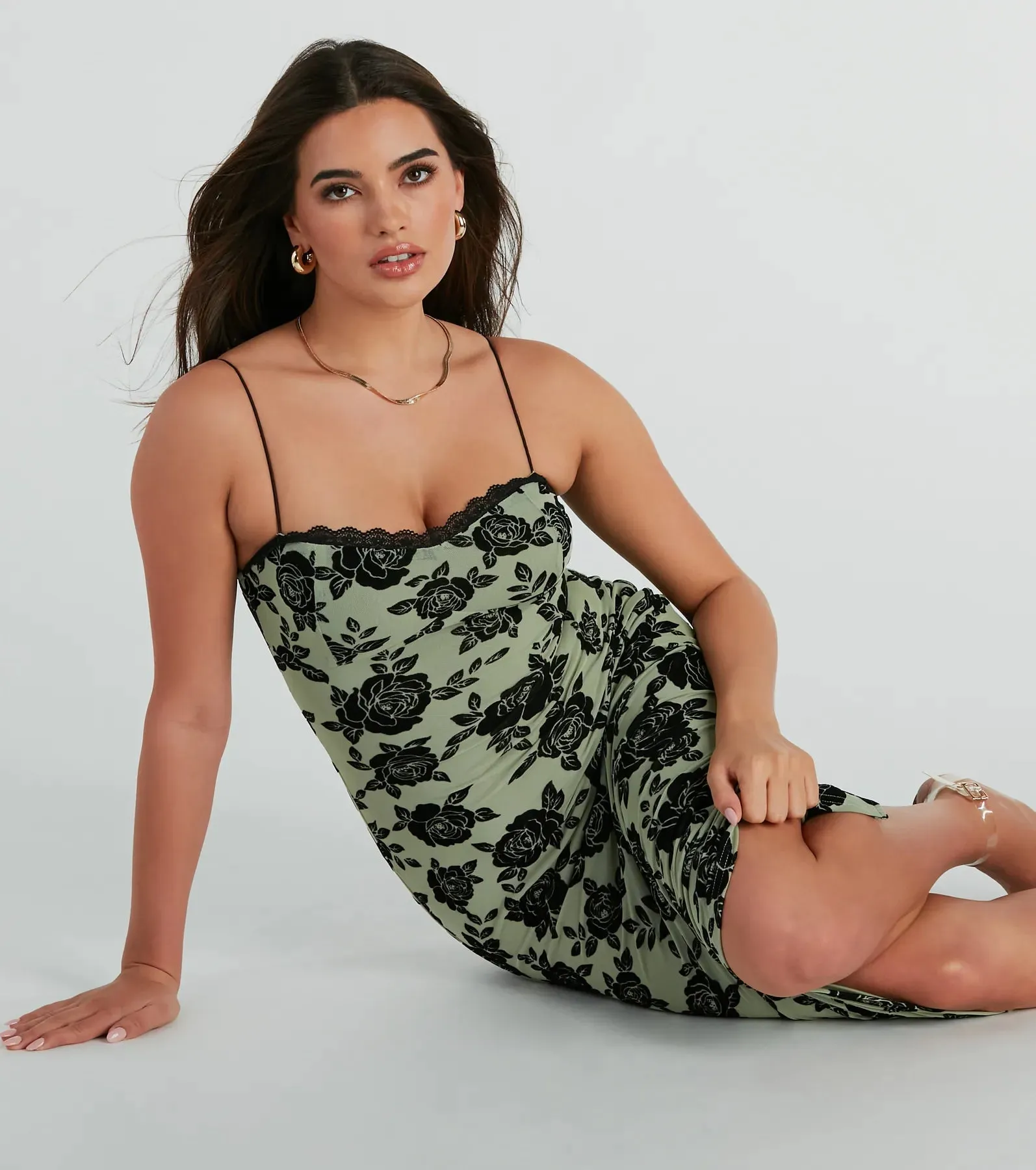 Irresistible Romance Rose Velvet Lace Midi Dress