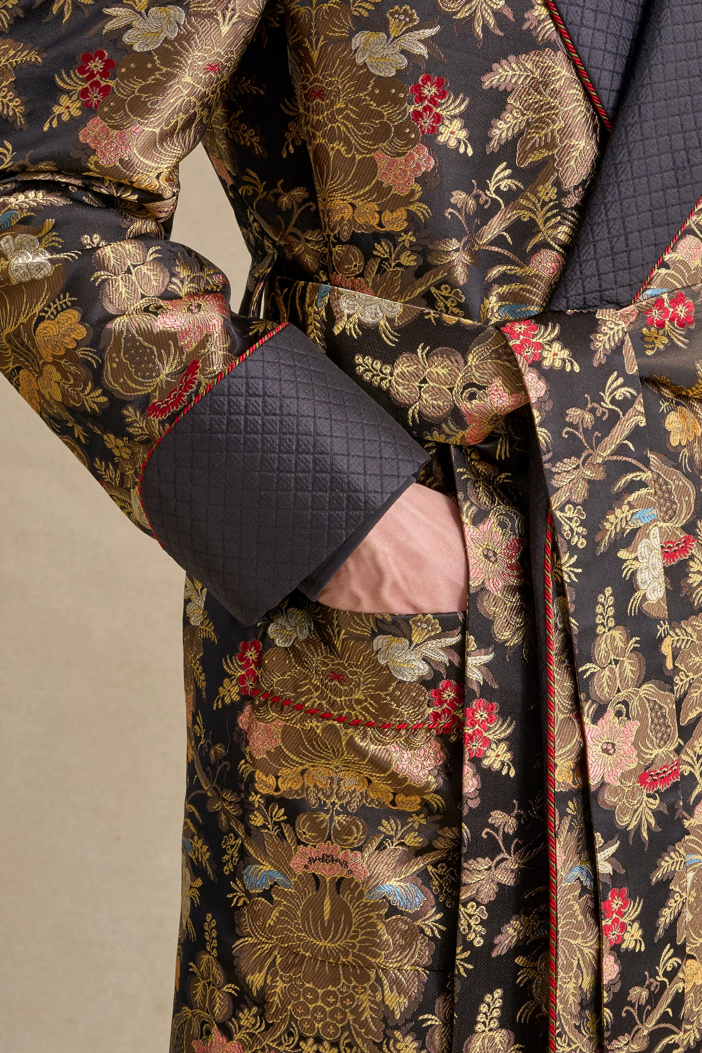 Isabella Noir Lined Silk Dressing Gown