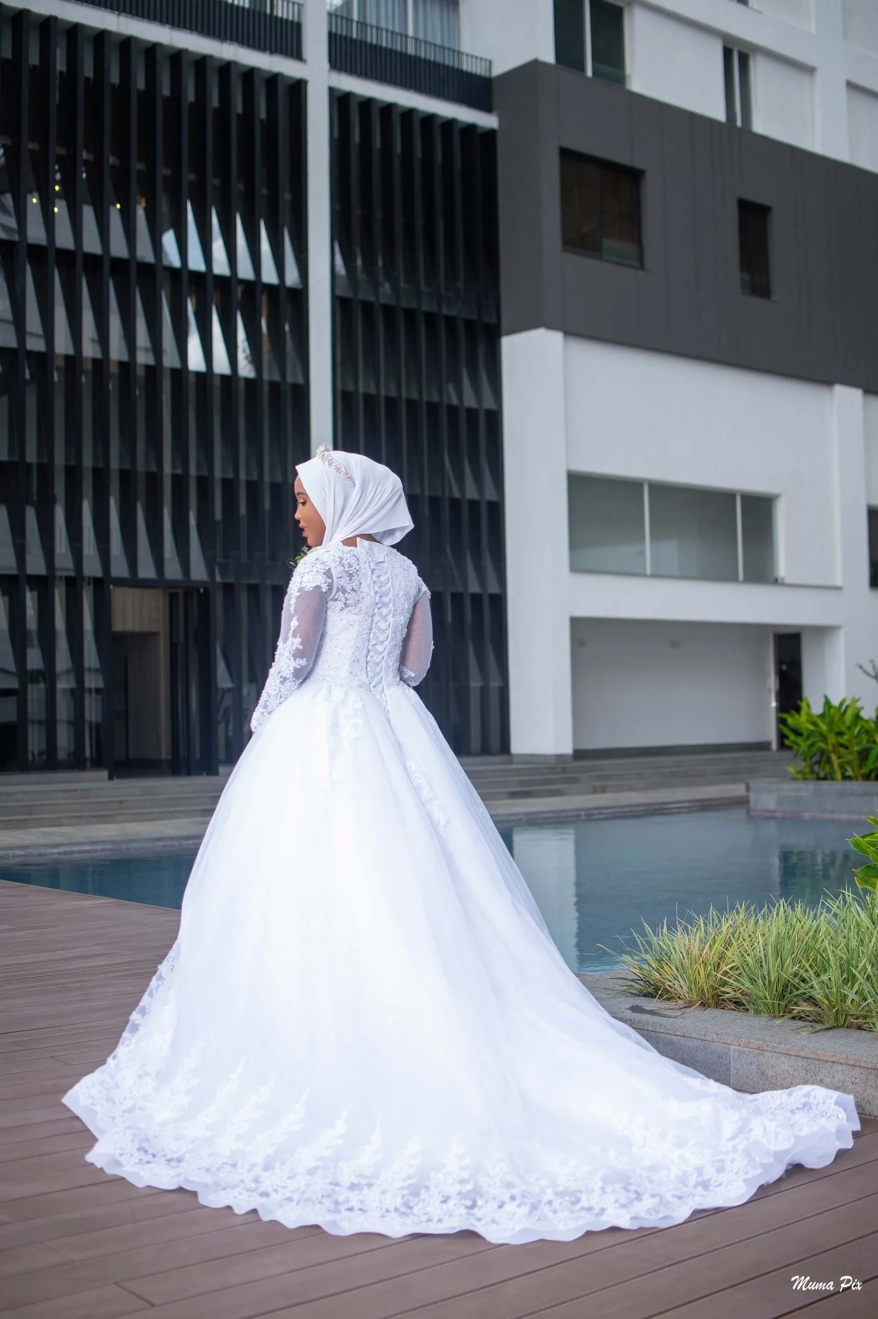 Islamic Lace Ball Wedding Gown