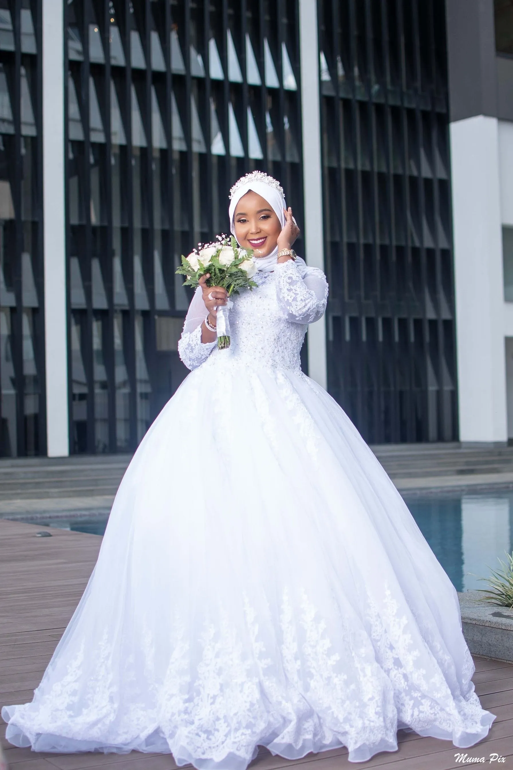 Islamic Lace Ball Wedding Gown