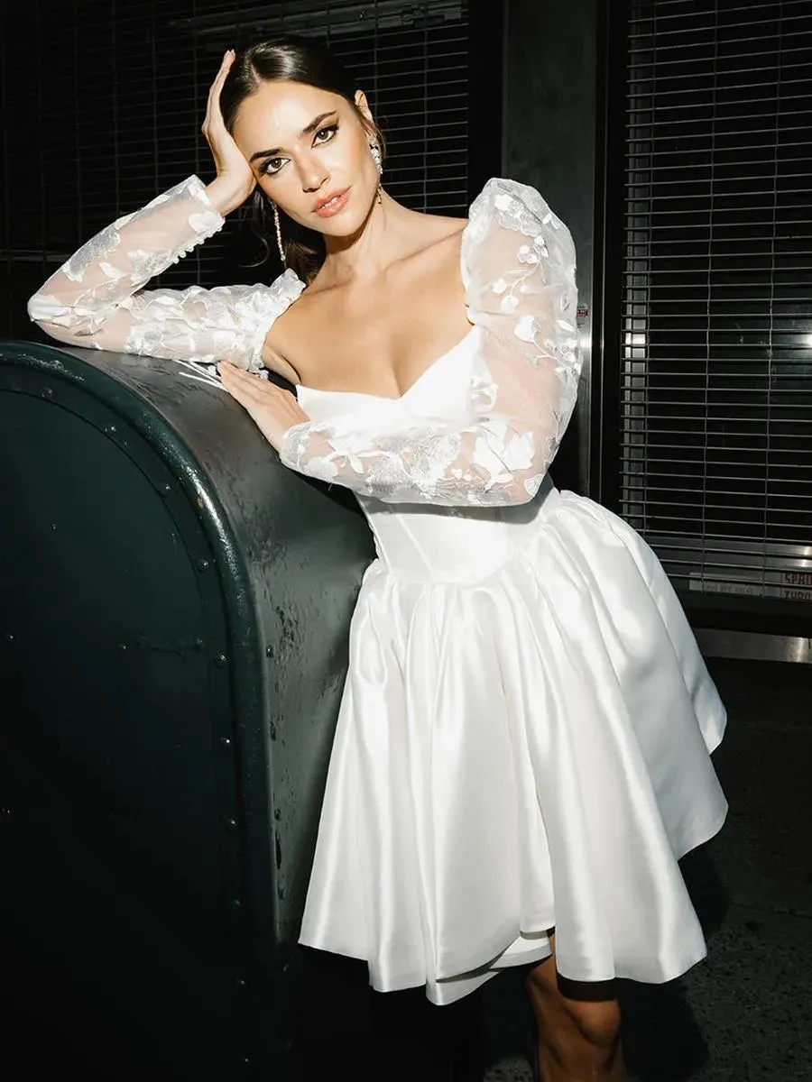 Ivory A-Line Calf Length Turtleneck Long Sleeves Wedding Dress Modern Princess White Vestido De Novia Mermaid Satin Bow Satin Court Train Sleeves Bridal Gowns