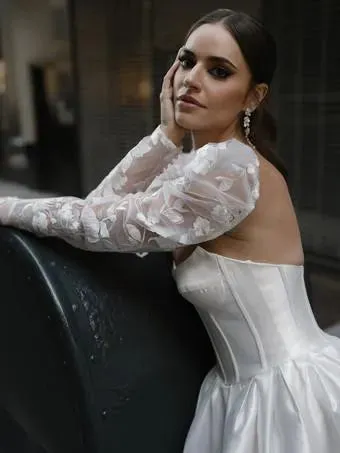 Ivory A-Line Calf Length Turtleneck Long Sleeves Wedding Dress Modern Princess White Vestido De Novia Mermaid Satin Bow Satin Court Train Sleeves Bridal Gowns