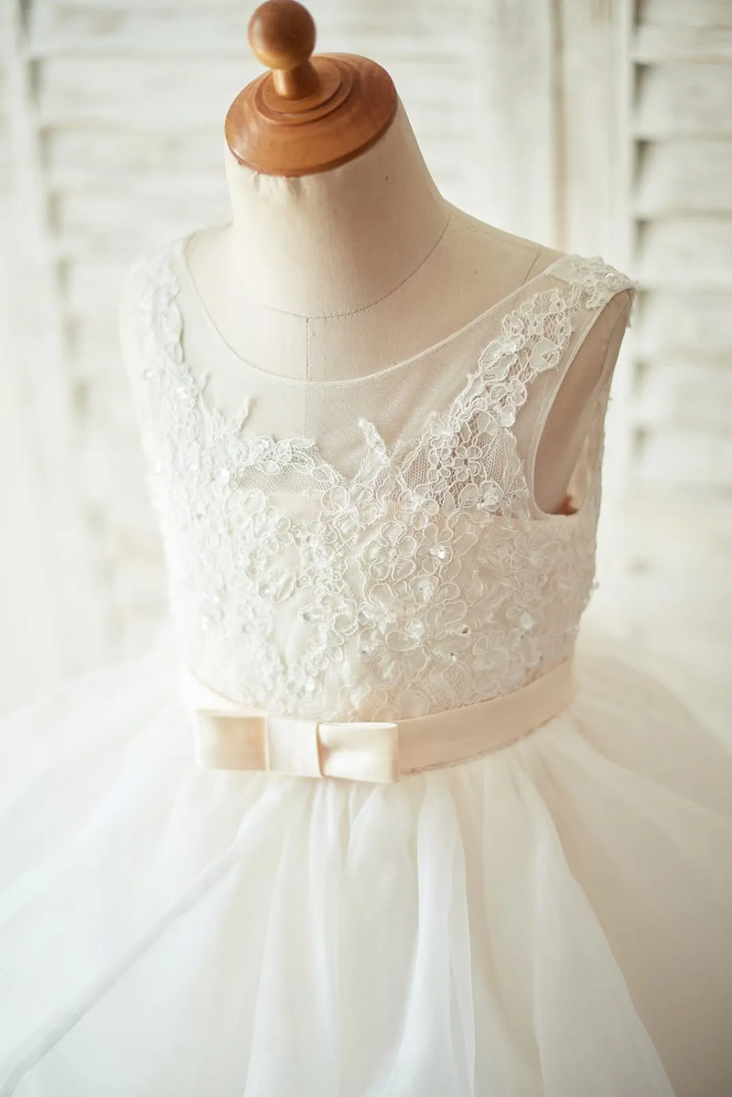 Ivory Lace Tulle Champagne Lining V Back Wedding Flower Girl Dress