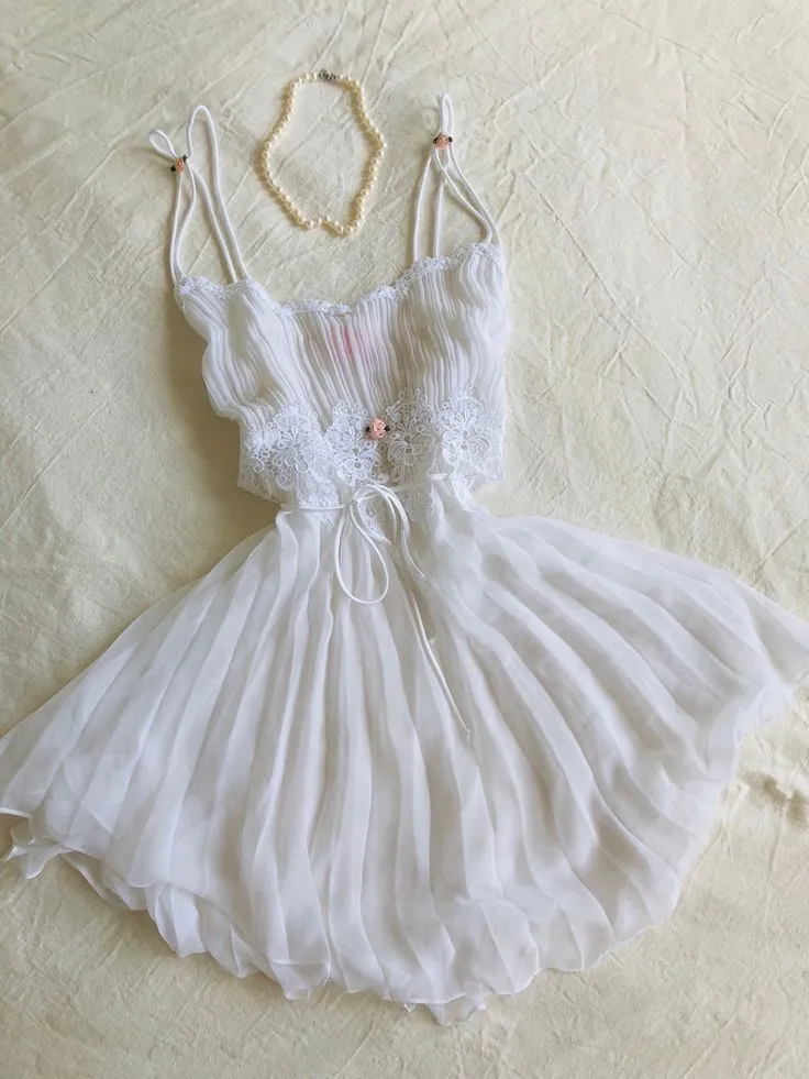JazzHer Cute A line Spaghetti Straps White Short Homecoming Dresses Cocktail Dress With Lace (PRE-ORDER)