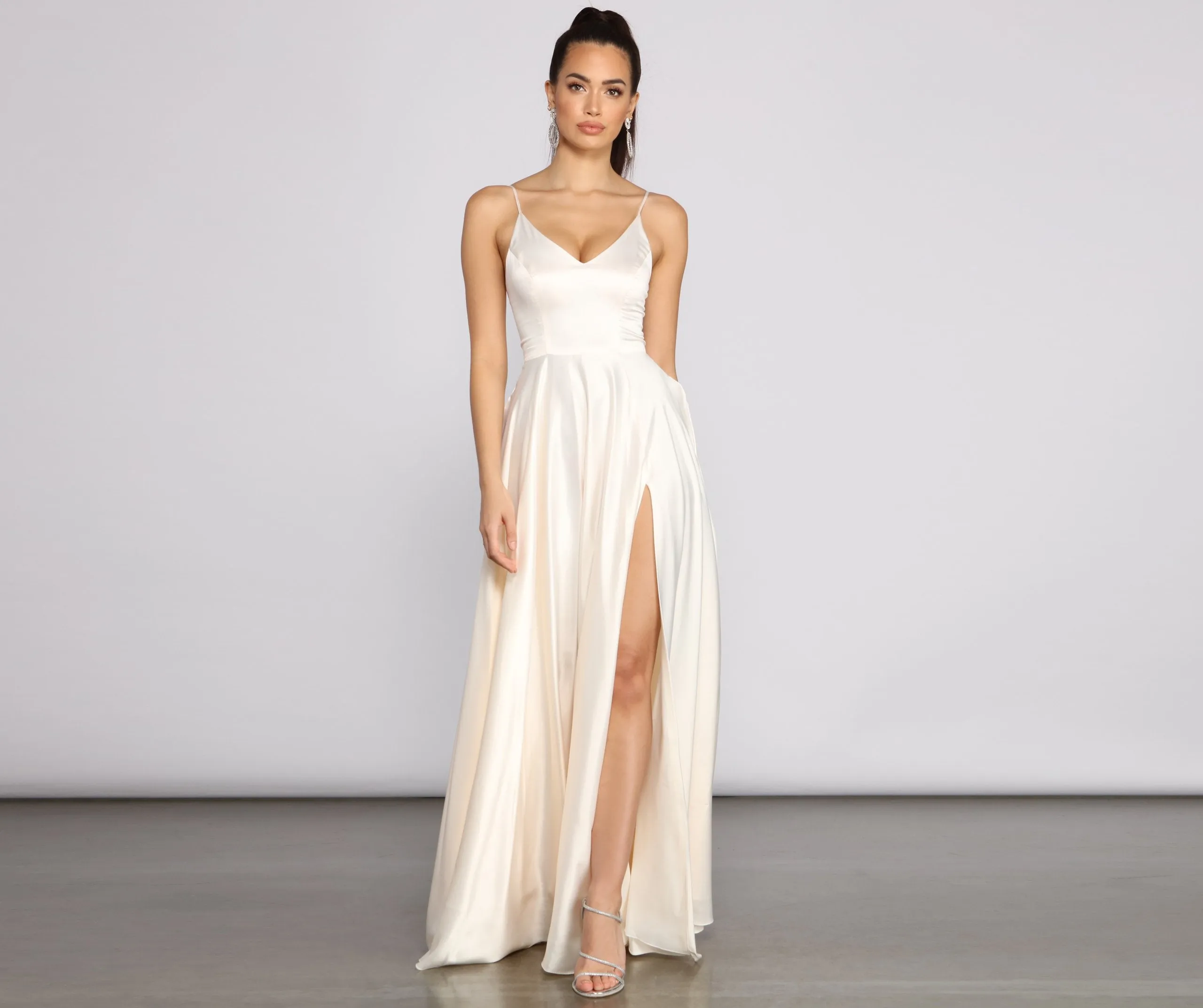Juliet Formal Stylish High Slit Dress