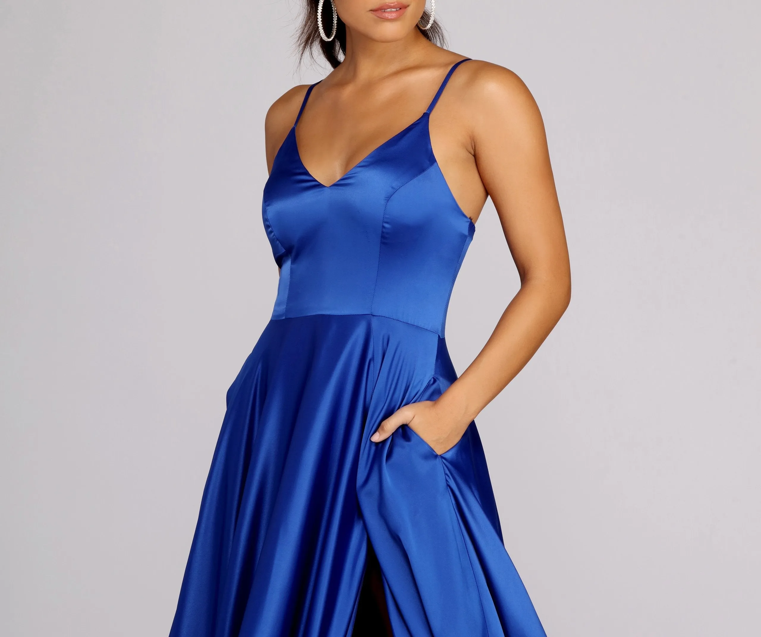 Juliet Formal Stylish High Slit Dress