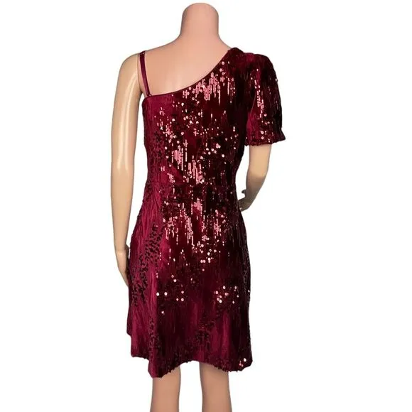 Kensie‎ one shoulder Burgundy Wine sequin cocktail dress, size 8, holiday party