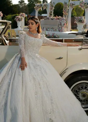 L'AMOUR PRINCESS BALL GOWN WEDDING DRESS WITH LONG TRAIN