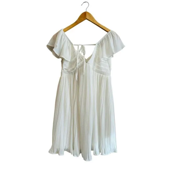 Lulus Amalfi Coast White Pleated Flutter Short Sleeve V Neck Mini Dress Size XS